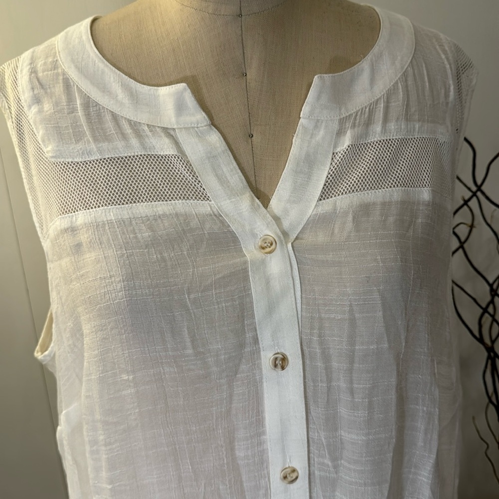 Alyx Sheer White Tunic Button Up - Picture 2 of 7